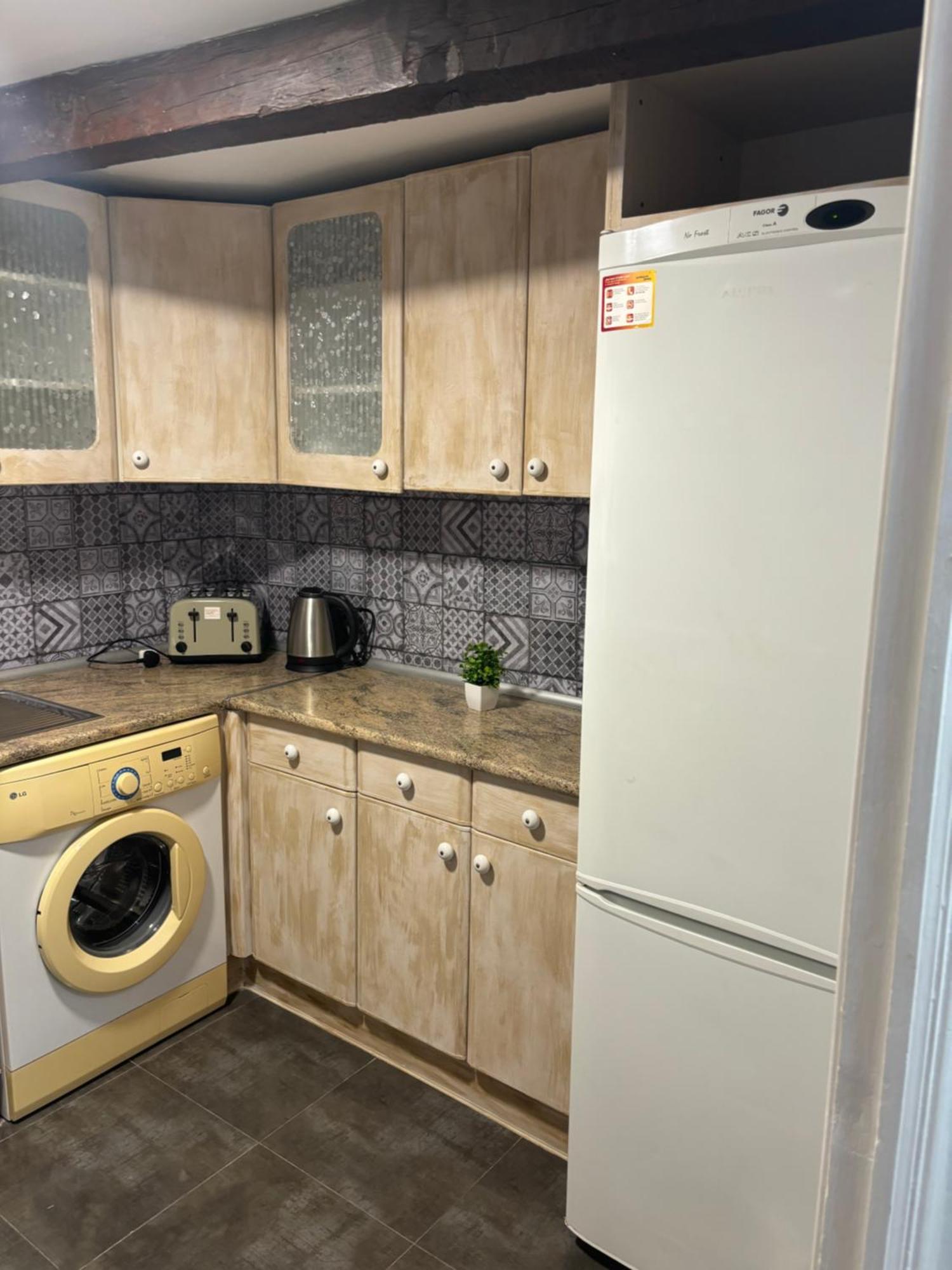 Apartamentos Mayte Toledo Kültér fotó